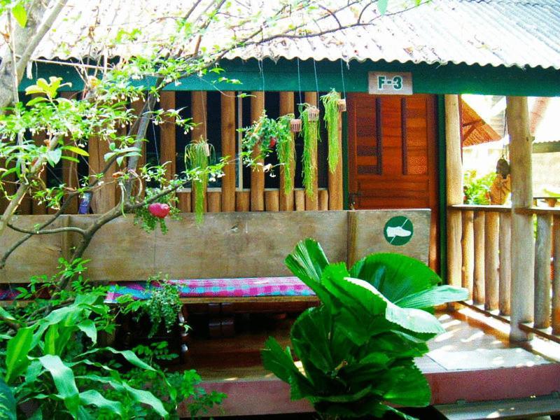 Sukhothai Guest House Kültér fotó